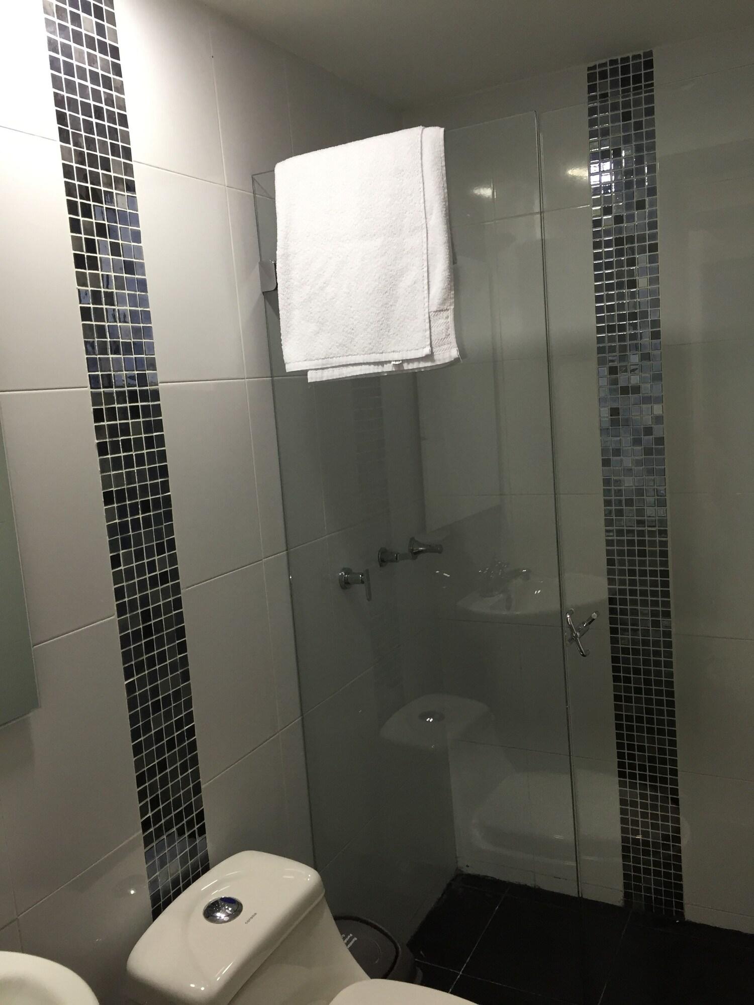 Hotel Metro 26 Богота Экстерьер фото